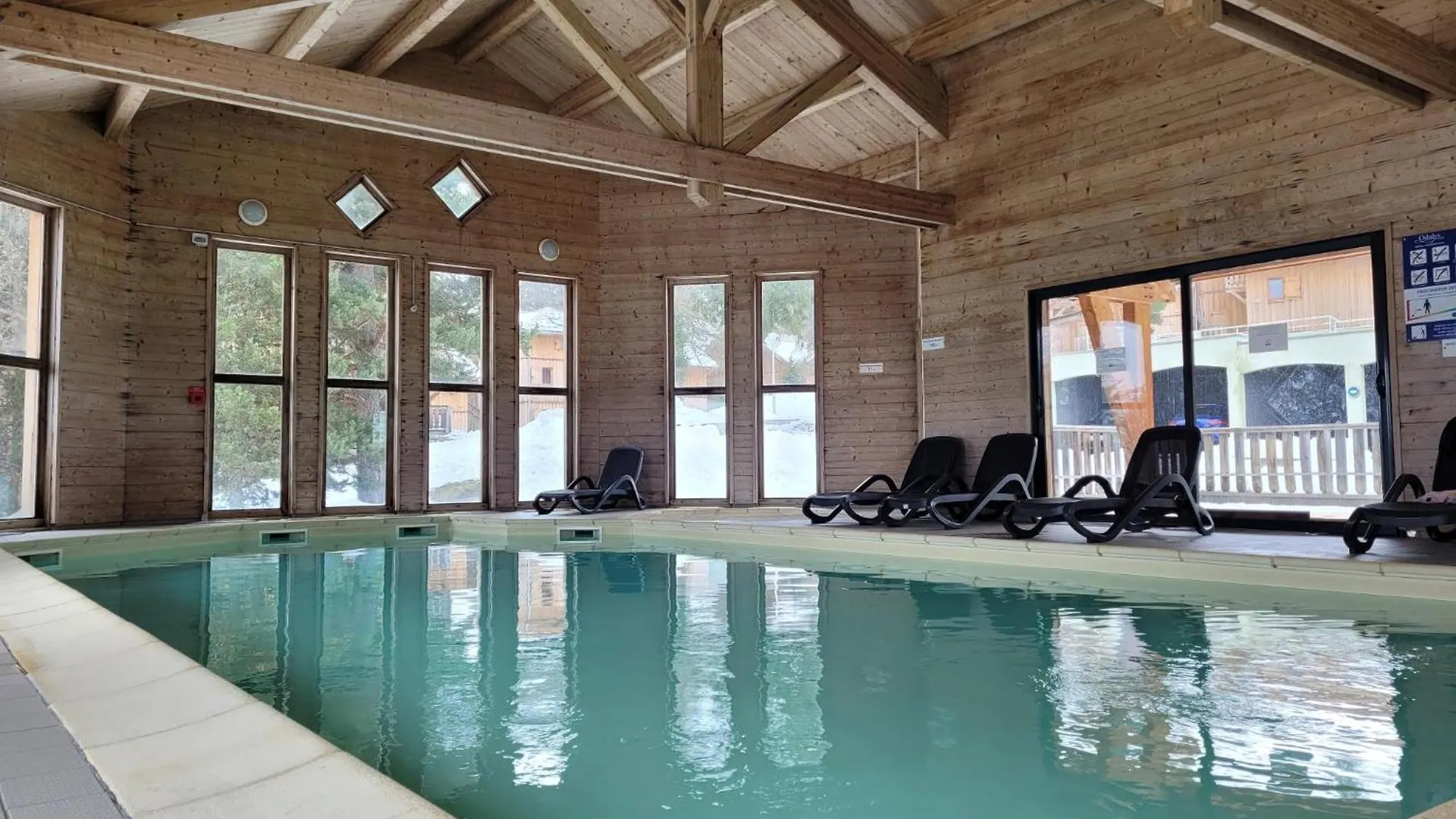 Chalet By Sophie Superdevoluy Avec Piscine